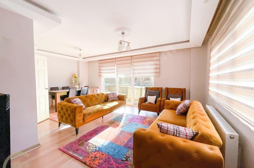 C21 LOCA'DAN BAHÇELİEVLERDE SATILIK GENİŞ 2+1 110m² DAİRE