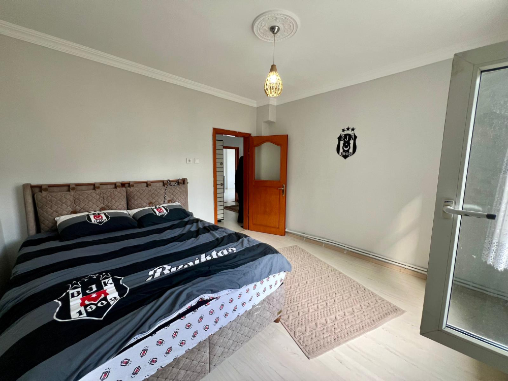Kağıthane'de Satılık 2+1 62m2 Arsa paylı Daire