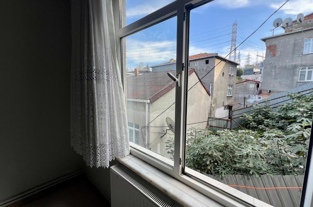 Kağıthane'de Satılık 2+1 62m2 Arsa paylı Daire
