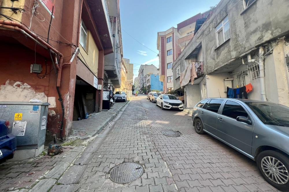 Kağıthane'de Satılık 2+1 62m2 Arsa paylı Daire