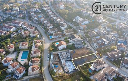 Zekeriyaköy'de merkeze yakın satılık 601 m2 arsa