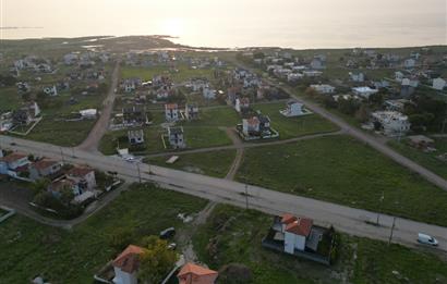 Altınovada Satılık,Site İçinde, 231 m² Villa Arsası Denize 400mt