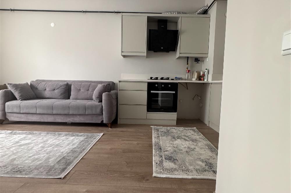 CENTURY 21 CUMHURİYET MAH. SİTE İÇİ EŞYALI 1+1 DAİRE