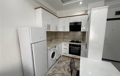 KİRALIK 1+1 DAİRE BAHÇELİEVLER TEKNİK LİSE CADDESİ 50M. 