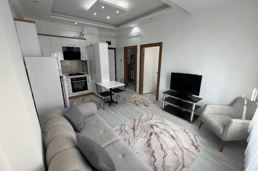 KİRALIK 1+1 DAİRE BAHÇELİEVLER TEKNİK LİSE CADDESİ 50M. 