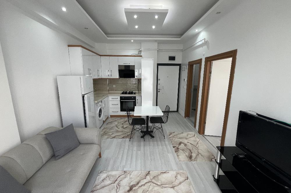KİRALIK 1+1 DAİRE BAHÇELİEVLER TEKNİK LİSE CADDESİ 50M. 