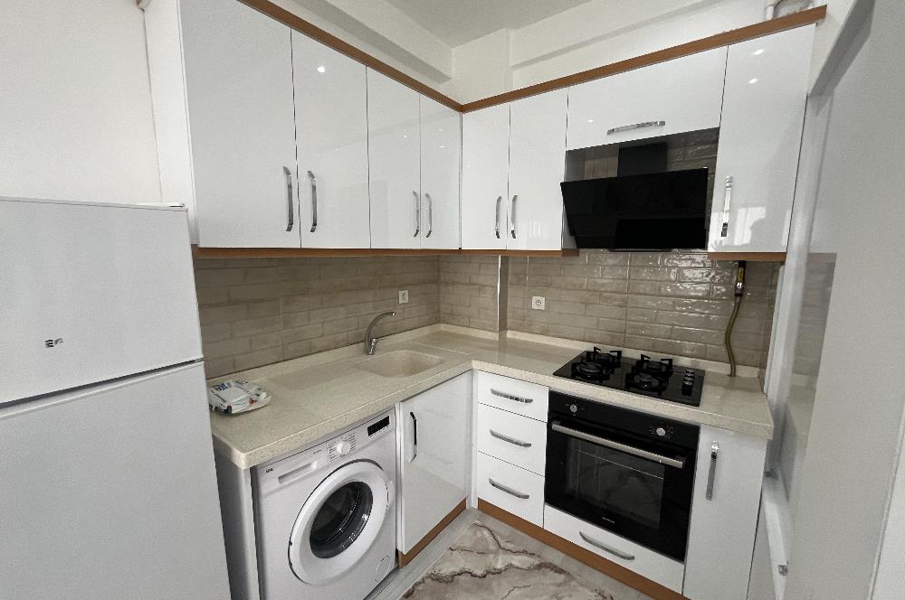 KİRALIK 1+1 DAİRE BAHÇELİEVLER TEKNİK LİSE CADDESİ 50M. 