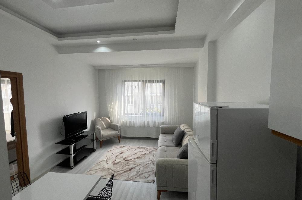 KİRALIK 1+1 DAİRE BAHÇELİEVLER TEKNİK LİSE CADDESİ 50M. 