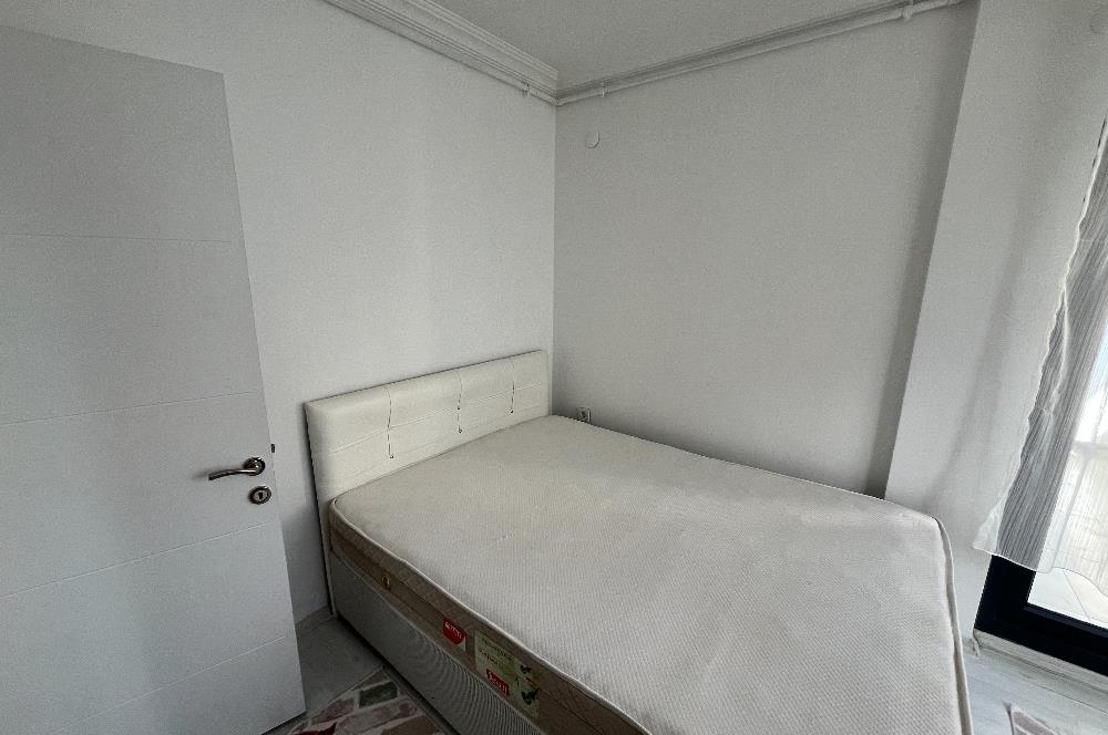 KİRALIK 1+1 DAİRE BAHÇELİEVLER TEKNİK LİSE CADDESİ 50M. 