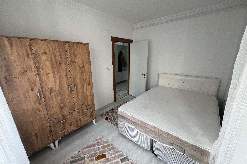 KİRALIK 1+1 DAİRE BAHÇELİEVLER TEKNİK LİSE CADDESİ 50M. 