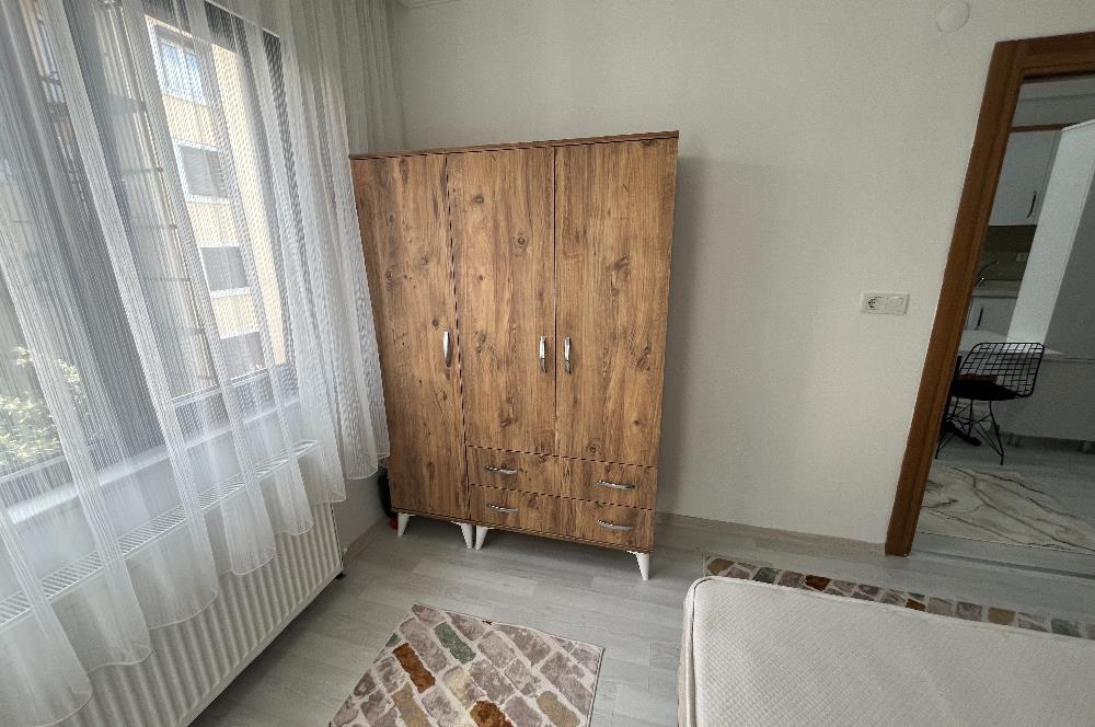 KİRALIK 1+1 DAİRE BAHÇELİEVLER TEKNİK LİSE CADDESİ 50M. 