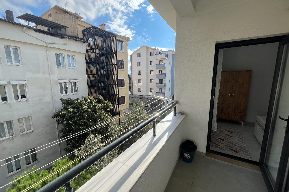 KİRALIK 1+1 DAİRE BAHÇELİEVLER TEKNİK LİSE CADDESİ 50M. 