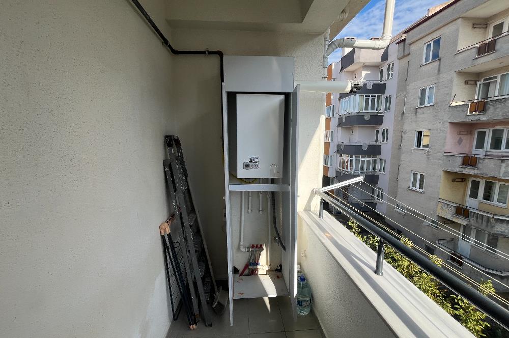 KİRALIK 1+1 DAİRE BAHÇELİEVLER TEKNİK LİSE CADDESİ 50M. 