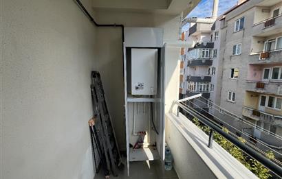 KİRALIK 1+1 DAİRE BAHÇELİEVLER TEKNİK LİSE CADDESİ 50M. 