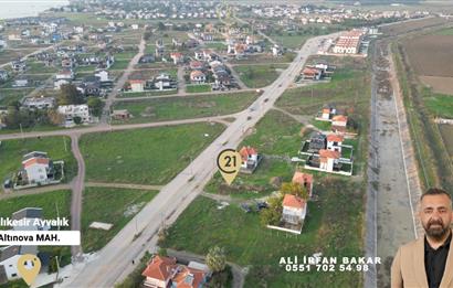 Altınovada Satılık,Site İçinde, 231 m² Villa Arsası Denize 400mt