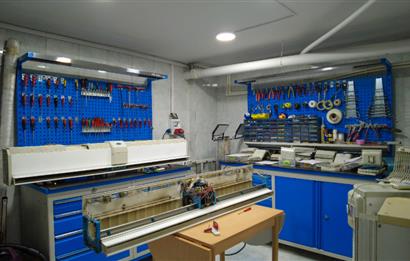 CADDE ÜZERİNDE HARİKA KONUMDA DÜKKAN, YATIRIMIN DOĞRU ADRESİ!