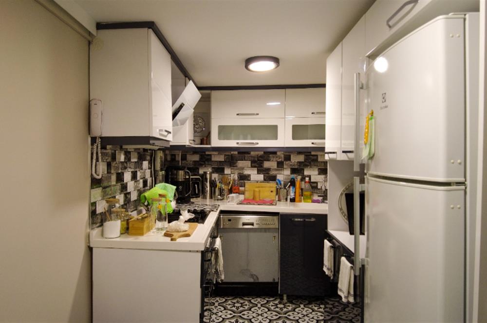 CADDE ÜZERİNDE HARİKA KONUMDA DÜKKAN, YATIRIMIN DOĞRU ADRESİ!