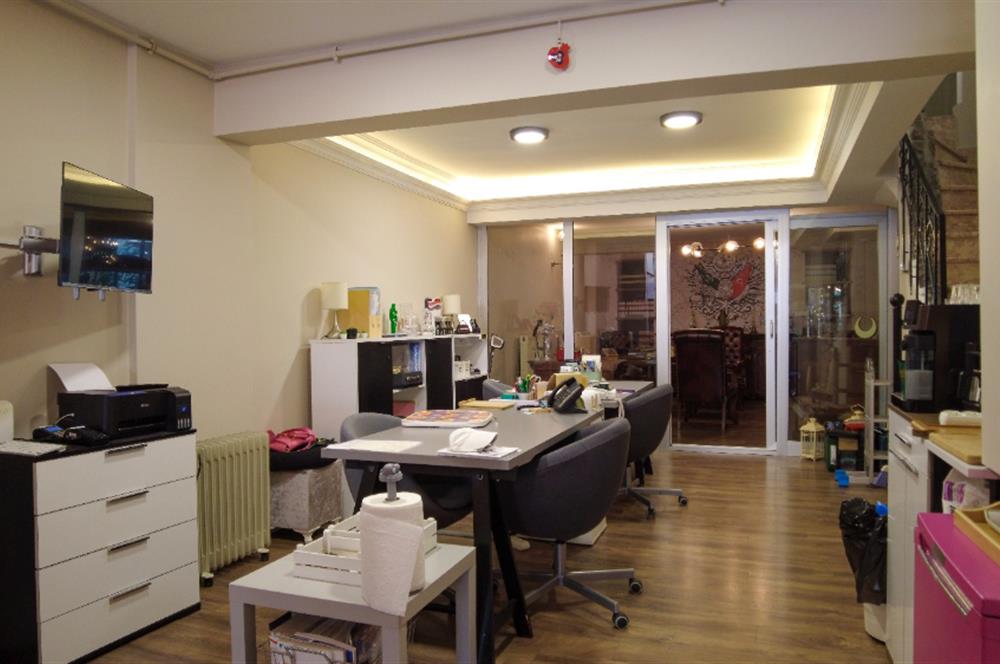 CADDE ÜZERİNDE HARİKA KONUMDA DÜKKAN, YATIRIMIN DOĞRU ADRESİ!