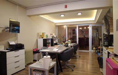 CADDE ÜZERİNDE HARİKA KONUMDA DÜKKAN, YATIRIMIN DOĞRU ADRESİ!