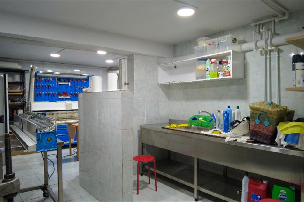 CADDE ÜZERİNDE HARİKA KONUMDA DÜKKAN, YATIRIMIN DOĞRU ADRESİ!