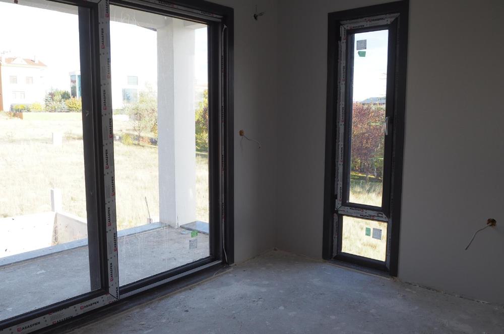 AHLATLIBEL ÖYSEKENT'TE ÇELİK KONSTRÜKSİYON 4+1 VİLLA