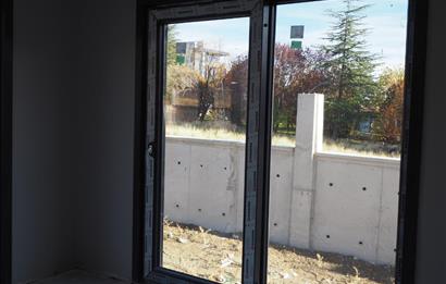 AHLATLIBEL ÖYSEKENT'TE ÇELİK KONSTRÜKSİYON 4+1 VİLLA