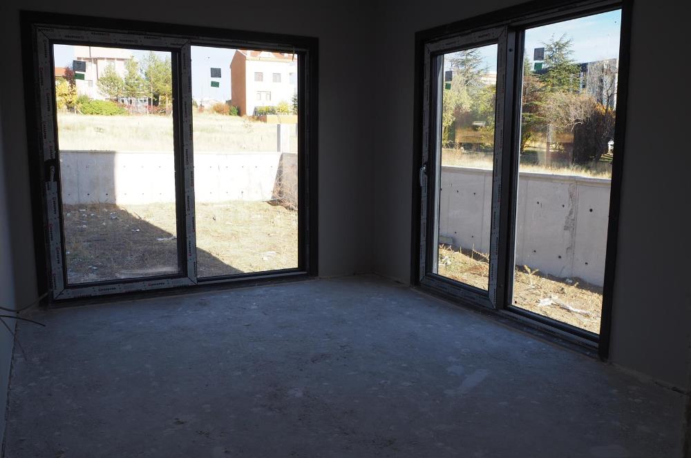 AHLATLIBEL ÖYSEKENT'TE ÇELİK KONSTRÜKSİYON 4+1 VİLLA