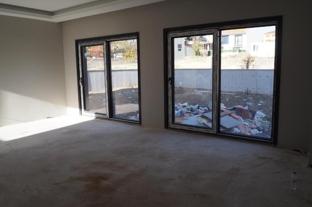 AHLATLIBEL ÖYSEKENT'TE ÇELİK KONSTRÜKSİYON 4+1 VİLLA