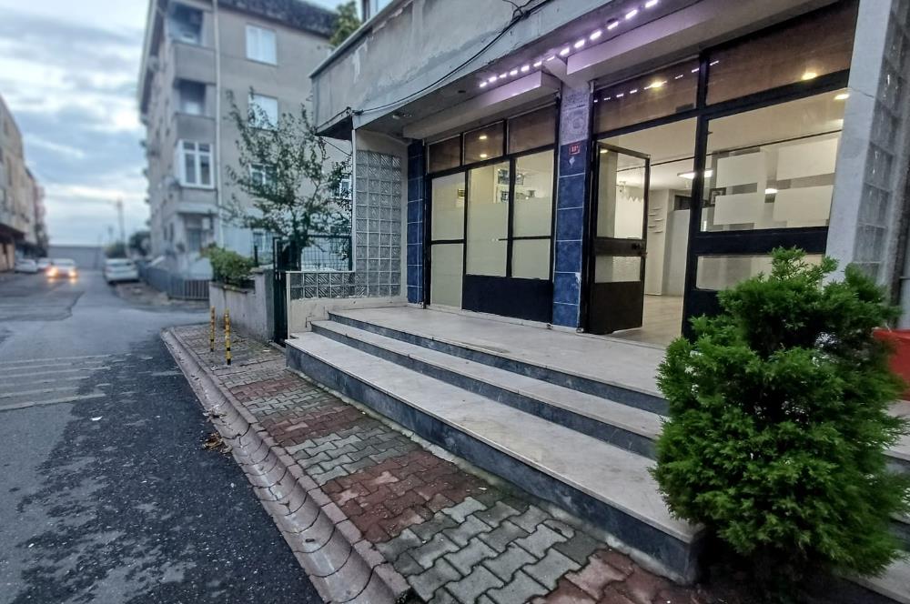 Ana Caddenin Yanında, İşlevsel ve Kullanışlı Kiralık Dükkan