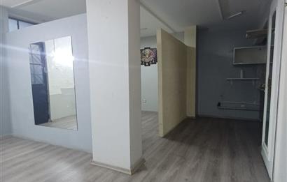 Ana Caddenin Yanında, İşlevsel ve Kullanışlı Kiralık Dükkan