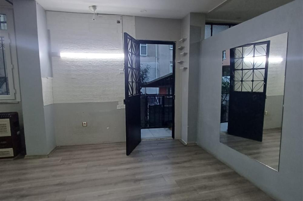 Ana Caddenin Yanında, İşlevsel ve Kullanışlı Kiralık Dükkan