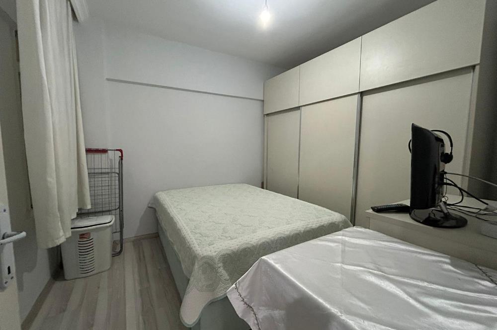 ÜSKÜDARDA MERKEZİ MÜKEMMEL KONUMDA 1.5 +1 KİRALIK YÜKSEK GİRİŞ