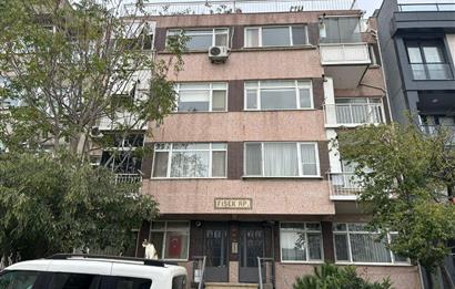 ÜSKÜDARDA MERKEZİ MÜKEMMEL KONUMDA 1.5 +1 KİRALIK YÜKSEK GİRİŞ