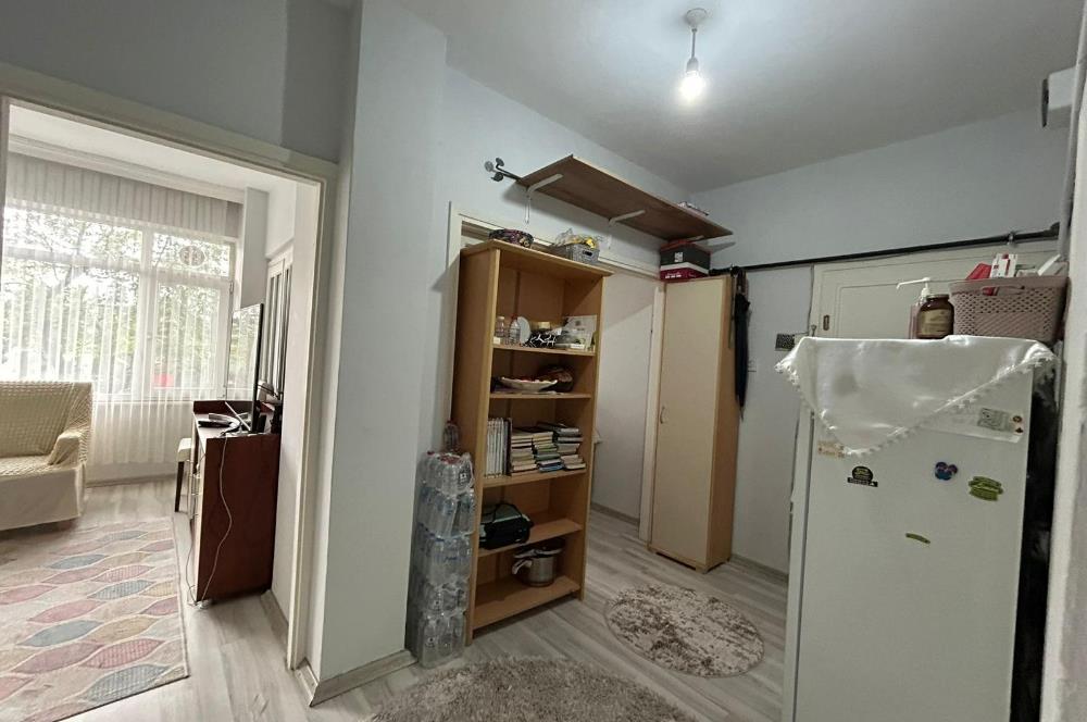 ÜSKÜDARDA MERKEZİ MÜKEMMEL KONUMDA 1.5 +1 KİRALIK YÜKSEK GİRİŞ