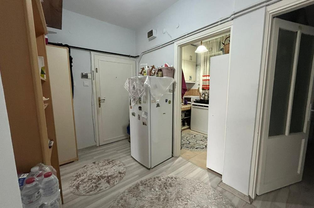 ÜSKÜDARDA MERKEZİ MÜKEMMEL KONUMDA 1.5 +1 KİRALIK YÜKSEK GİRİŞ