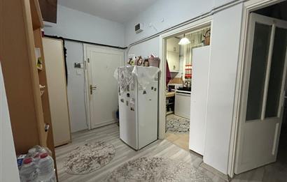 ÜSKÜDARDA MERKEZİ MÜKEMMEL KONUMDA 1.5 +1 KİRALIK YÜKSEK GİRİŞ