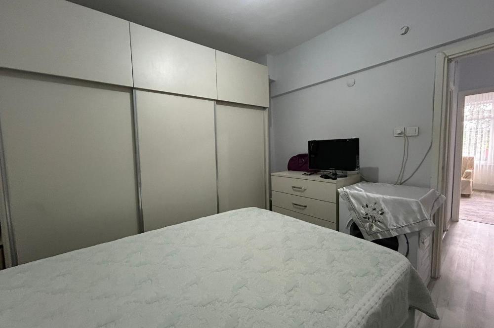 ÜSKÜDARDA MERKEZİ MÜKEMMEL KONUMDA 1.5 +1 KİRALIK YÜKSEK GİRİŞ