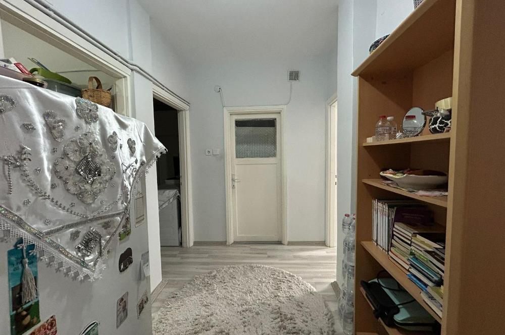 ÜSKÜDARDA MERKEZİ MÜKEMMEL KONUMDA 1.5 +1 KİRALIK YÜKSEK GİRİŞ