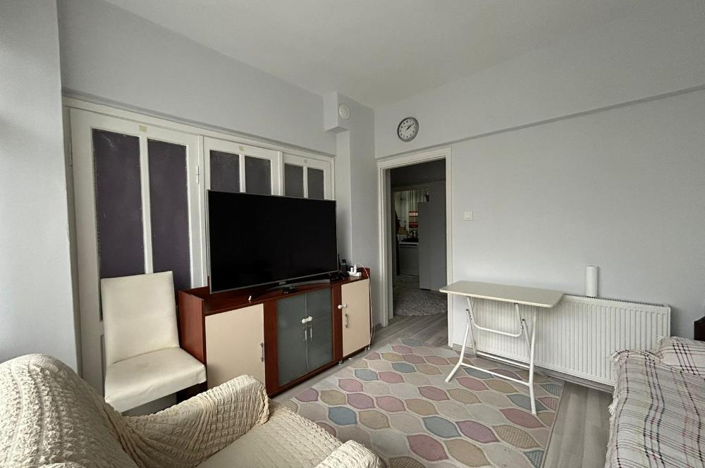 ÜSKÜDARDA MERKEZİ MÜKEMMEL KONUMDA 1.5 +1 KİRALIK YÜKSEK GİRİŞ