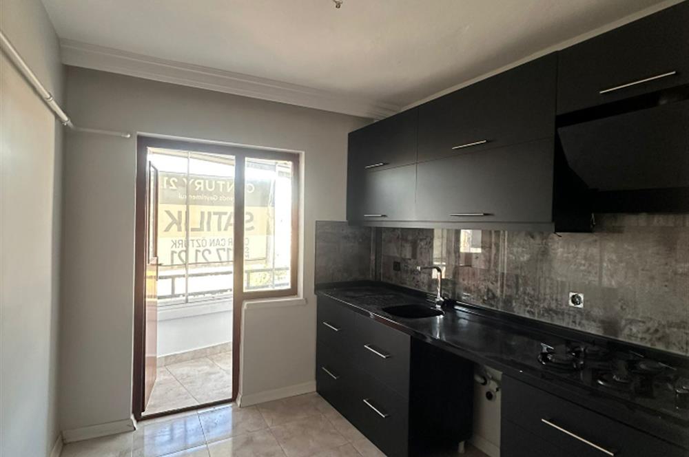 MERKEZİ KONUMDA,ŞAFAK MAHALLESİNDE SATILIK DAİRE