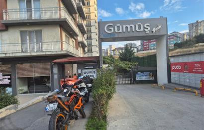 ESENYURT PİRİ REİS MAHALLESİNDE SATILIK EŞYALI 1+1 DAİRE !!!