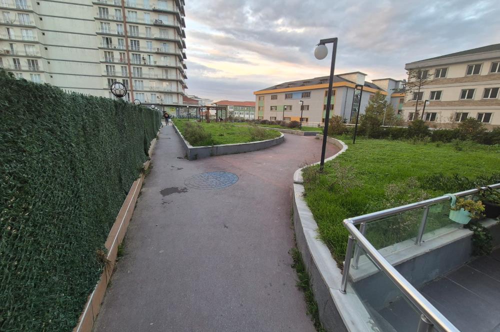 ESENYURT PİRİ REİS MAHALLESİNDE SATILIK EŞYALI 1+1 DAİRE !!!