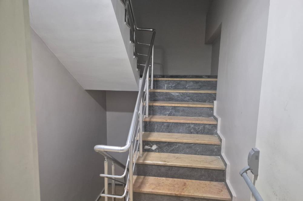 ESENYURT PİRİ REİS MAHALLESİNDE SATILIK EŞYALI 1+1 DAİRE !!!