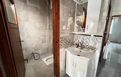 ATATÜRK MH. İÇİ YENİ YAPILMIŞ 2+1 KİRALIK DAİRE  C21BAL