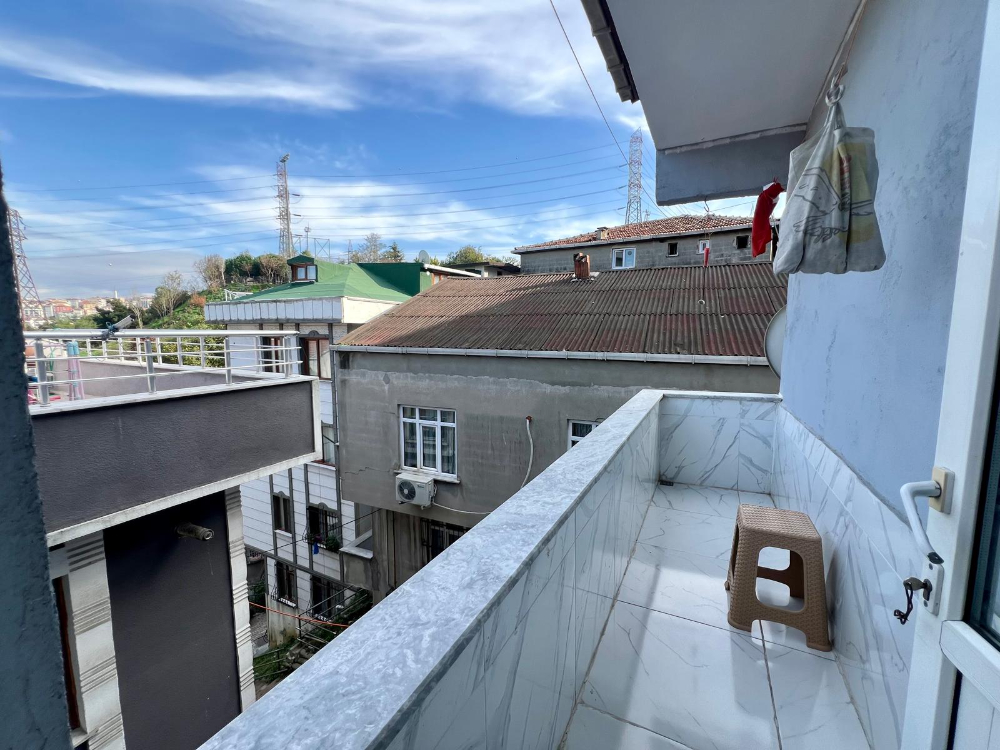 Kağıthane'de Satılık 2+1 62m2 Arsa paylı Daire