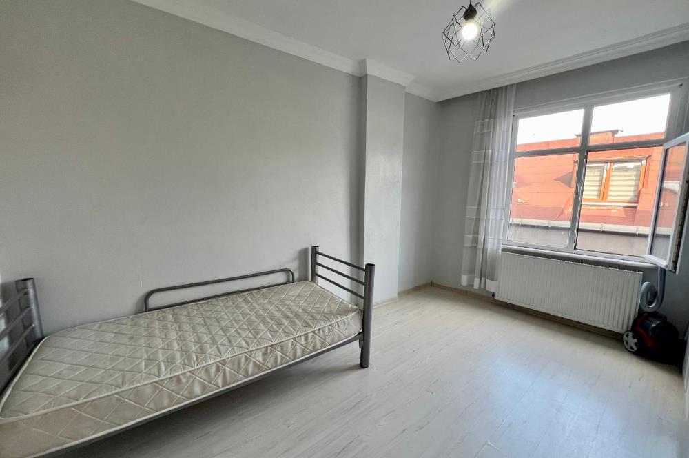 Kağıthane'de Satılık 2+1 62m2 Arsa paylı Daire