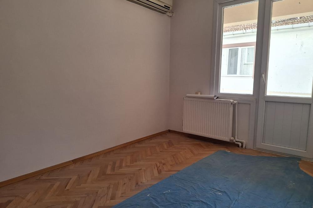 ACIBADEM CADDESİNE YAKIN ARAKAT 2+1