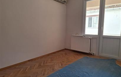 ACIBADEM CADDESİNE YAKIN ARAKAT 2+1