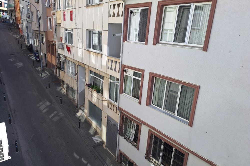 ACIBADEM CADDESİNE YAKIN ARAKAT 2+1