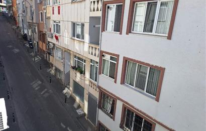 ACIBADEM CADDESİNE YAKIN ARAKAT 2+1